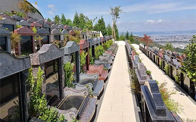 坟墓风水走向与风水的关系