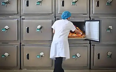 遗体在殡仪馆冷冻一天多少钱？