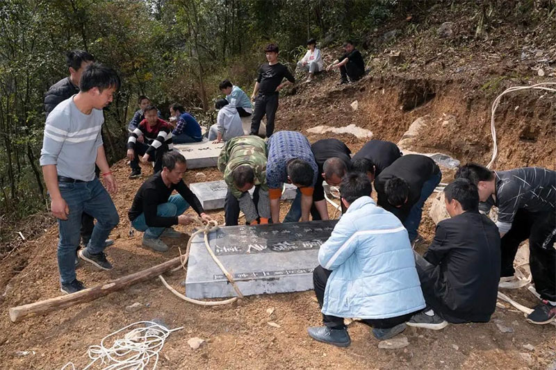 迁坟一般对老几不好?要注意什么? 迁坟一般对老几不好?要注意什么?