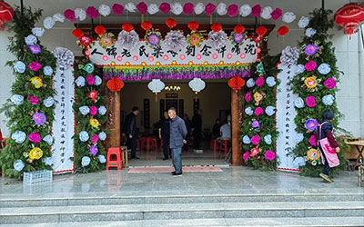 女性通用挽联大全介绍