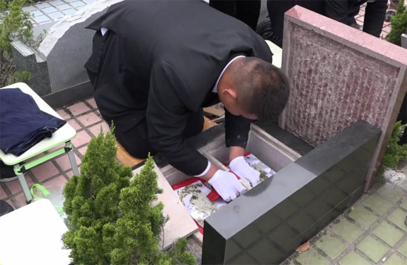 骨灰下葬的最佳时间是什么时候？骨灰要在什么时候下葬？