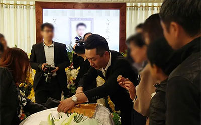 老人去世，办理丧事一般程序都有哪些？