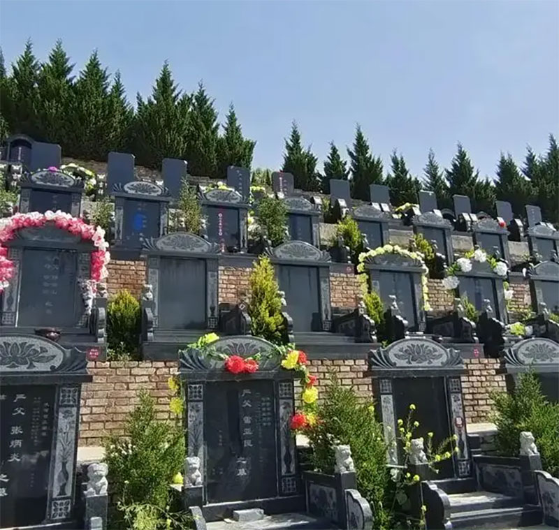 墓位正前方要注意