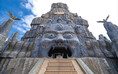 从天葬的意义看藏民族的悟性