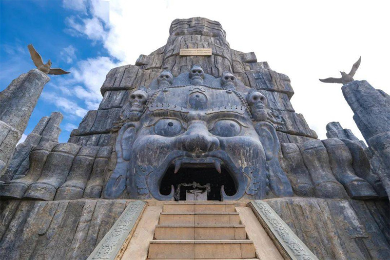 从天葬的意义看藏民族的悟性 从天葬的意义看藏民族的悟性