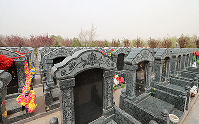 阴宅看贫富贵贱