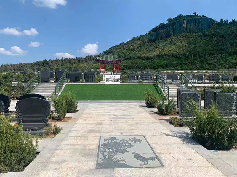 逝者下葬配偶可不可以去