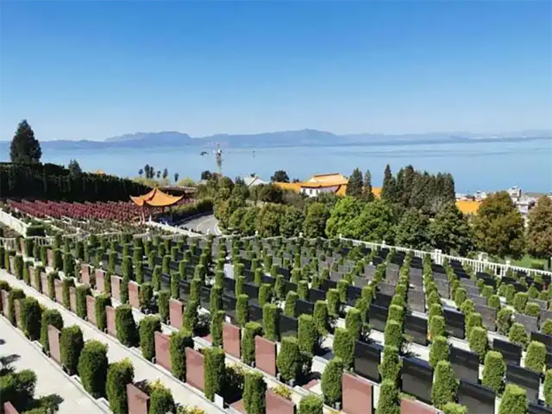 昆明公墓中的吉凶之水 昆明公墓中的吉凶之水