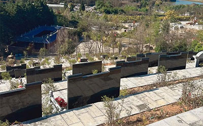 昆明墓园的山水和后代运势