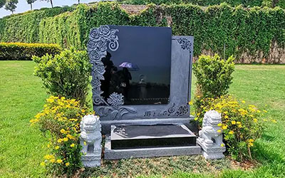 公墓使用权仅有20年，如果到期后不续费，墓里的亲人将何去何从？