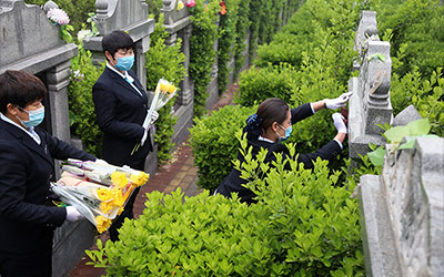 扫墓时有哪些忌讳的事情呢？