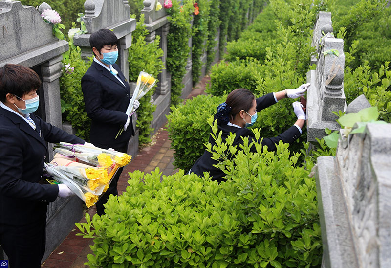 扫墓时有哪些忌讳的事情呢