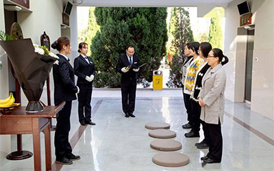 骨灰下葬的具体流程有哪些？祭祀有哪些讲究？