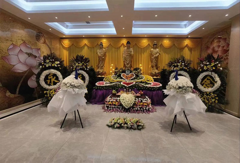 殡仪服务中的情感关怀:让逝者安息,生者释怀 殡仪服务中的情感关怀:让逝者安息,生者释怀