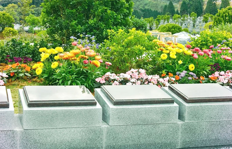 花坛葬的具体过程