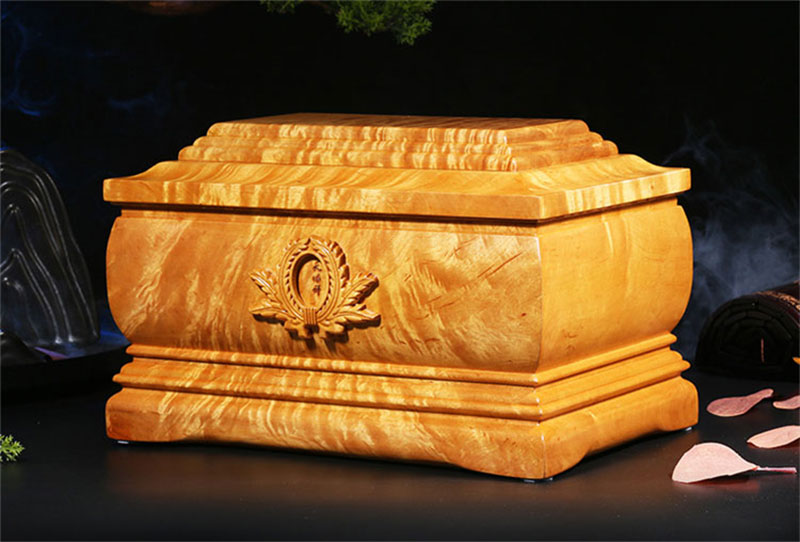 购买骨灰盒需要注意什么问题呢 购买骨灰盒需要注意什么问题呢