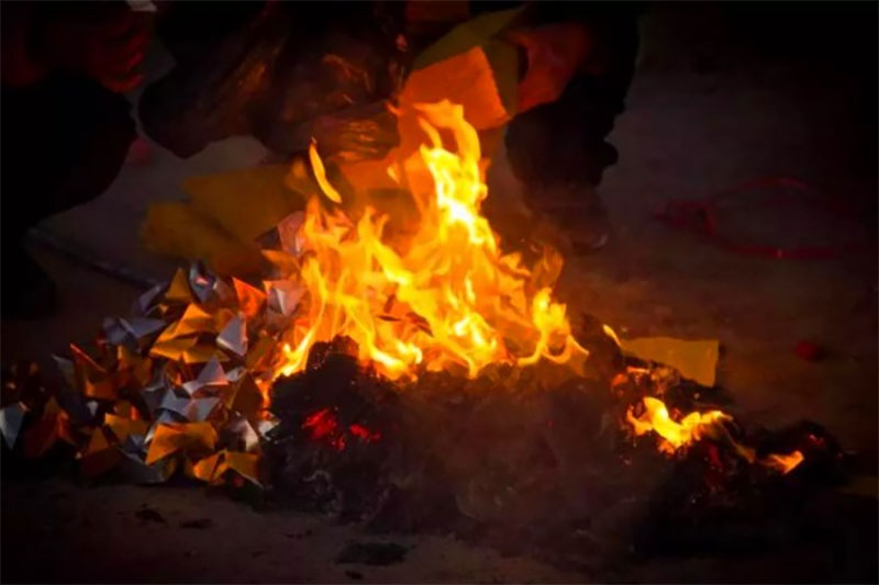 烧七习俗中头七怎么算