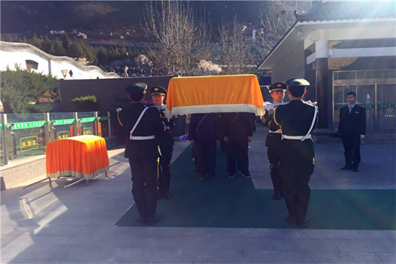 人去世七天后才能下葬是为什么