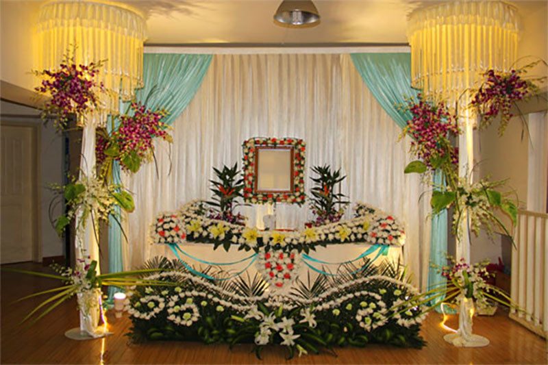 布置灵堂需要哪些东西 布置灵堂需要哪些东西