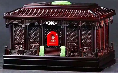 骨灰盒与寿衣的准备时机，你了解吗？