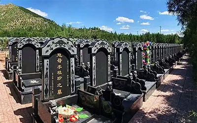 坟墓坐向朝向风水：传统堪舆中的生死智慧