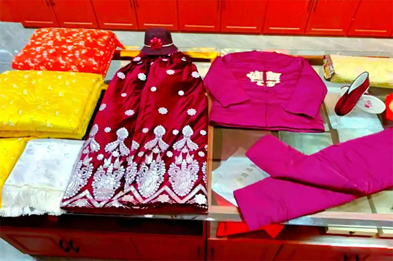 解锁寿衣文化：殡葬传统中的温情与讲究