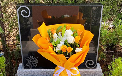 昆明陵园祭扫，除了墓位清洁和鲜花，还能提供哪些服务？