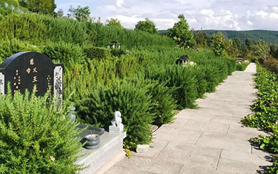 昆明墓地哪个朝向好？昆明墓地朝向有什么讲究？