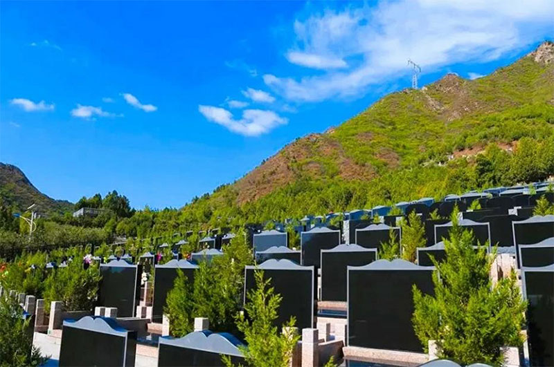 昆明墓园墓地朝向