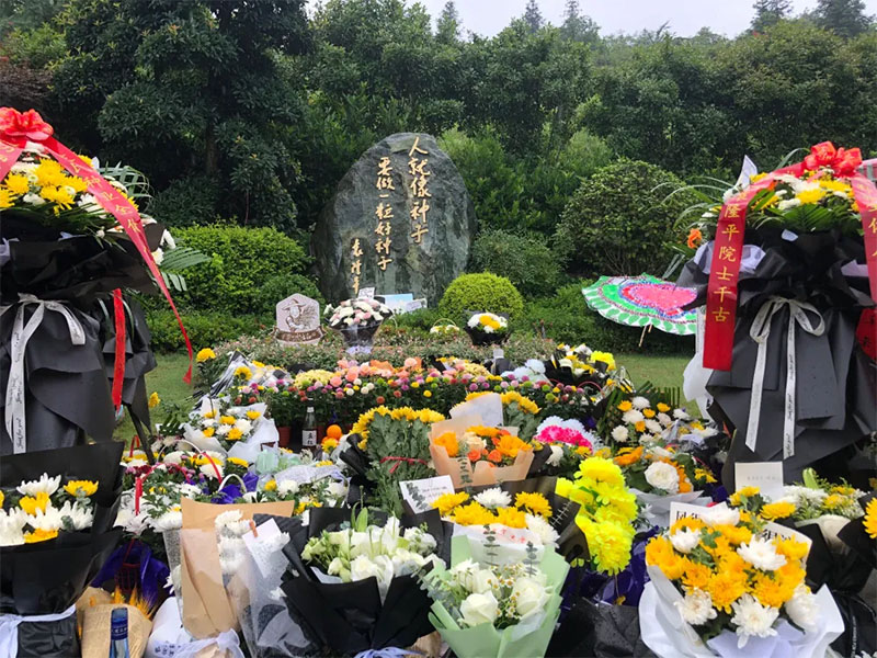 亲人去世，周年祭怎么办？