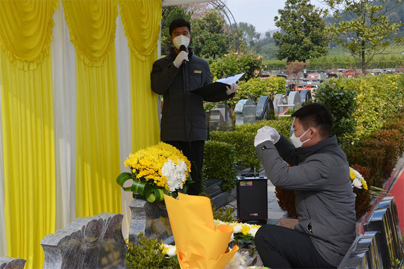 周年祭：一种重要的祭祀仪式