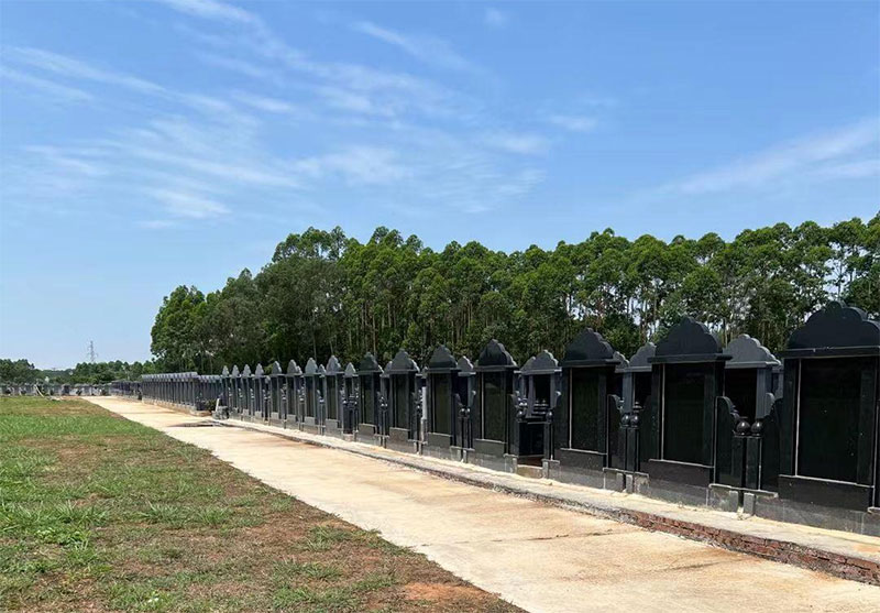 公墓中好的位置在哪 公墓中好的位置在哪