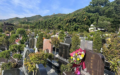 公墓风水好坏需综合考量自然环境、方位格局与人文因素