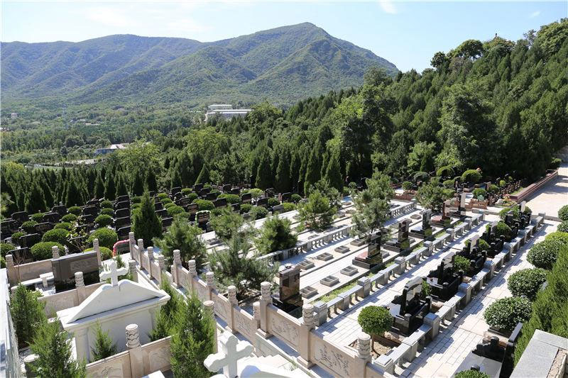 墓地风水:吉凶辨别与忌讳分析 墓地风水:吉凶辨别与忌讳分析