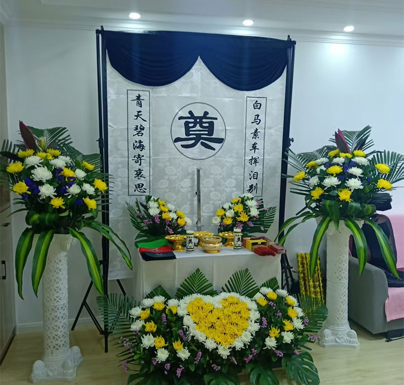 治丧答谢宴邀请函怎么写?治丧答谢宴邀请函范文 治丧答谢宴邀请函怎么写?治丧答谢宴邀请函范文