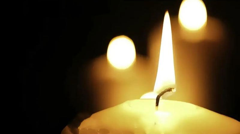 吊唁老人过世短信怎么发？吊唁过世老人的短信要点