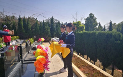 公墓信息网殡葬用品介绍