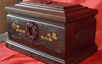 最近要购买骨灰盒,又不知道如何选择