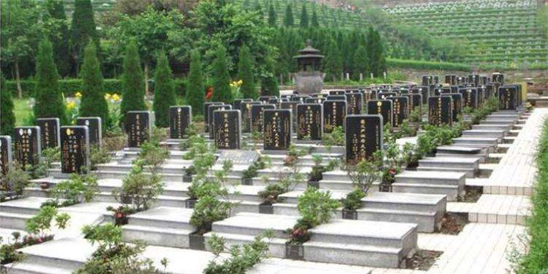 关于灵骨下葬的讲究 关于灵骨下葬的讲究