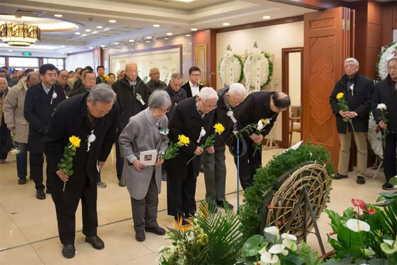 追思告别会一般在哪里举行?昆明有葬礼策划服务吗? 追思告别会一般在哪里举行?昆明有葬礼策划服务吗?