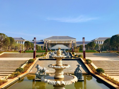 昆明市殡仪馆馆荣馆貌