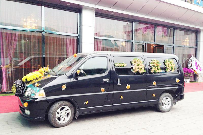 昆明白事用车租赁,骨灰接送 昆明白事用车租赁,骨灰接送