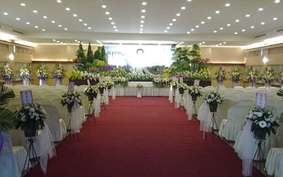 昆明殡葬服务一条龙大概需要多少钱？