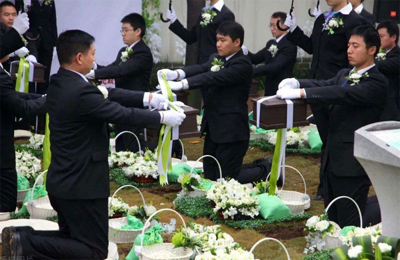 市民在选择昆明殡葬一条龙服务时应该考虑哪些因素 市民在选择昆明殡葬一条龙服务时应该考虑哪些因素