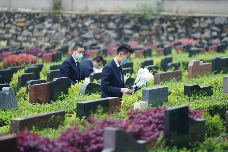 昆明丧葬服务是否提供墓地维护和清洁的服务