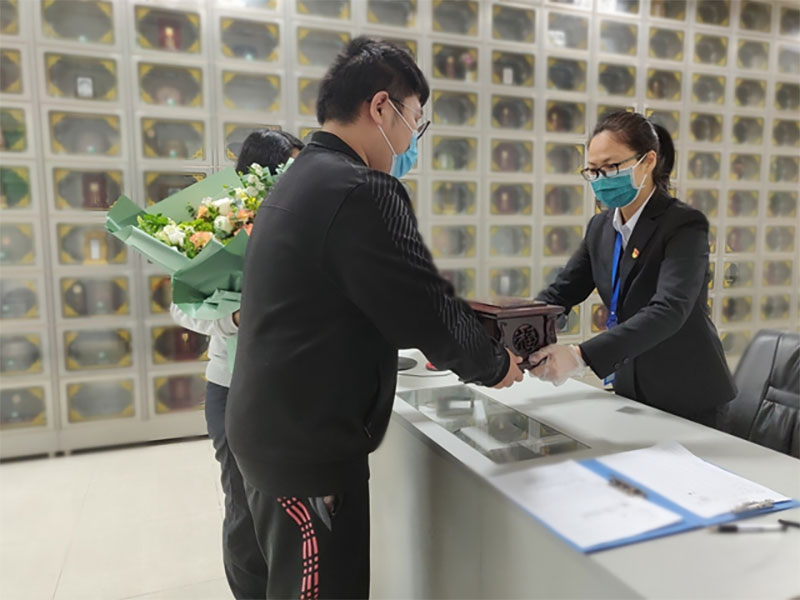 昆明丧葬一条龙是否提供殡仪馆或丧葬用品购买的指导 昆明丧葬一条龙是否提供殡仪馆或丧葬用品购买的指导