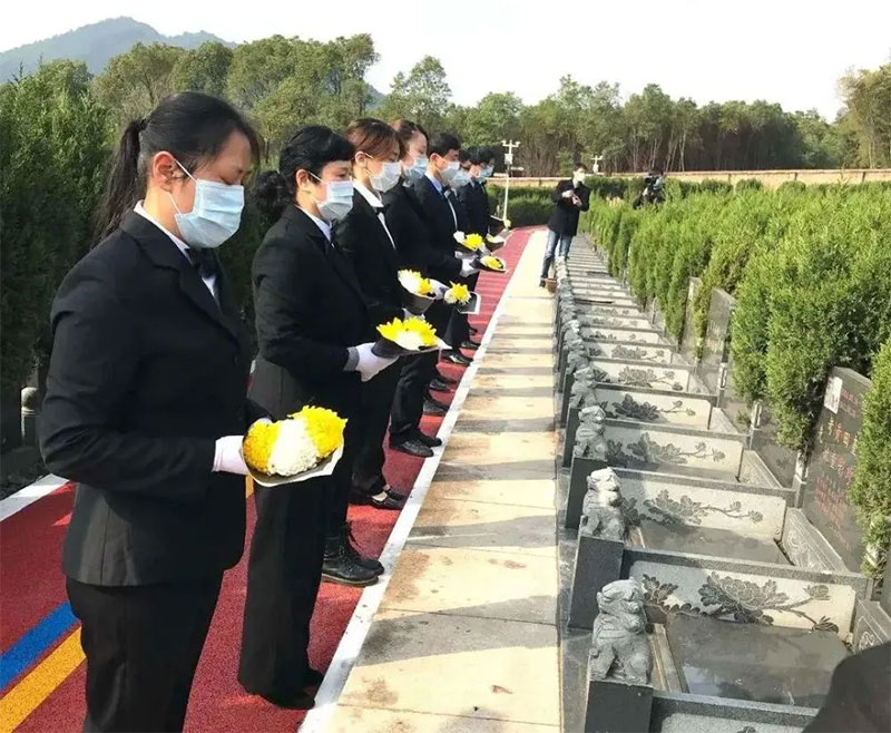 昆明丧葬一条龙是否提供悼词撰写或朗诵的服务 昆明丧葬一条龙是否提供悼词撰写或朗诵的服务