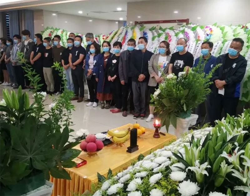 殡葬服务一条龙是否提供悼念仪式和追悼会的组织