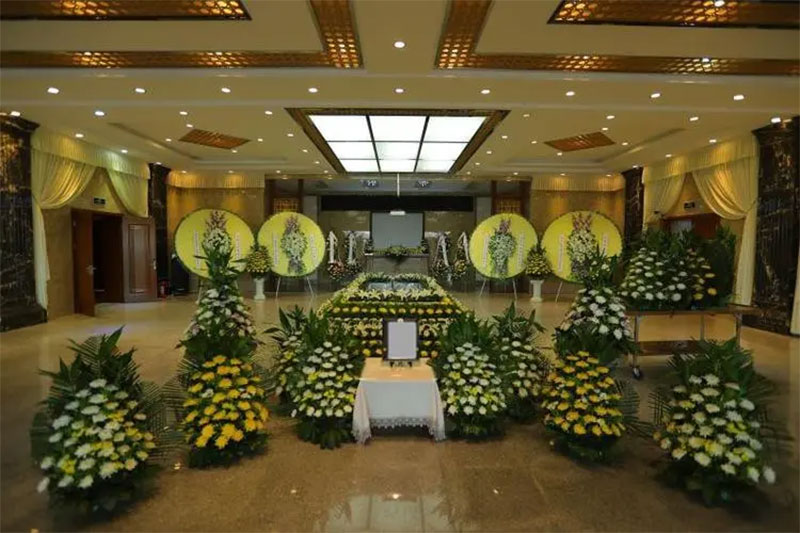 白事一条龙服务中的葬礼车队和行列是否由服务机构安排 白事一条龙服务中的葬礼车队和行列是否由服务机构安排