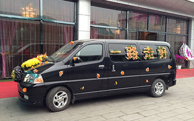 昆明灵车预约联系方式？昆明火葬场灵车怎么收费？